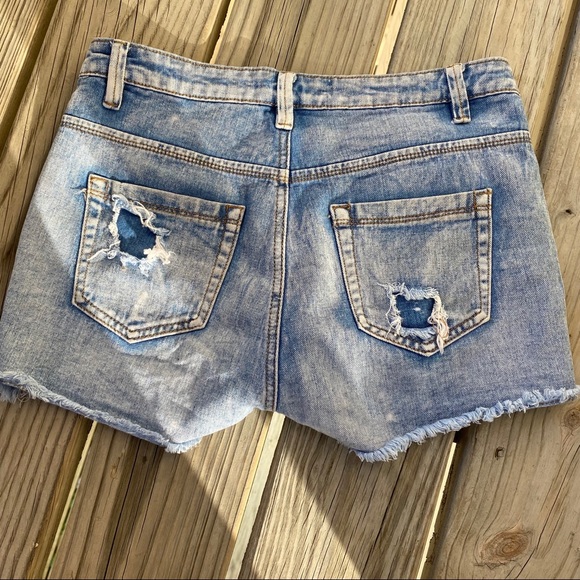 Chiqle Denim Distressed Shorts - Picture 3 of 4